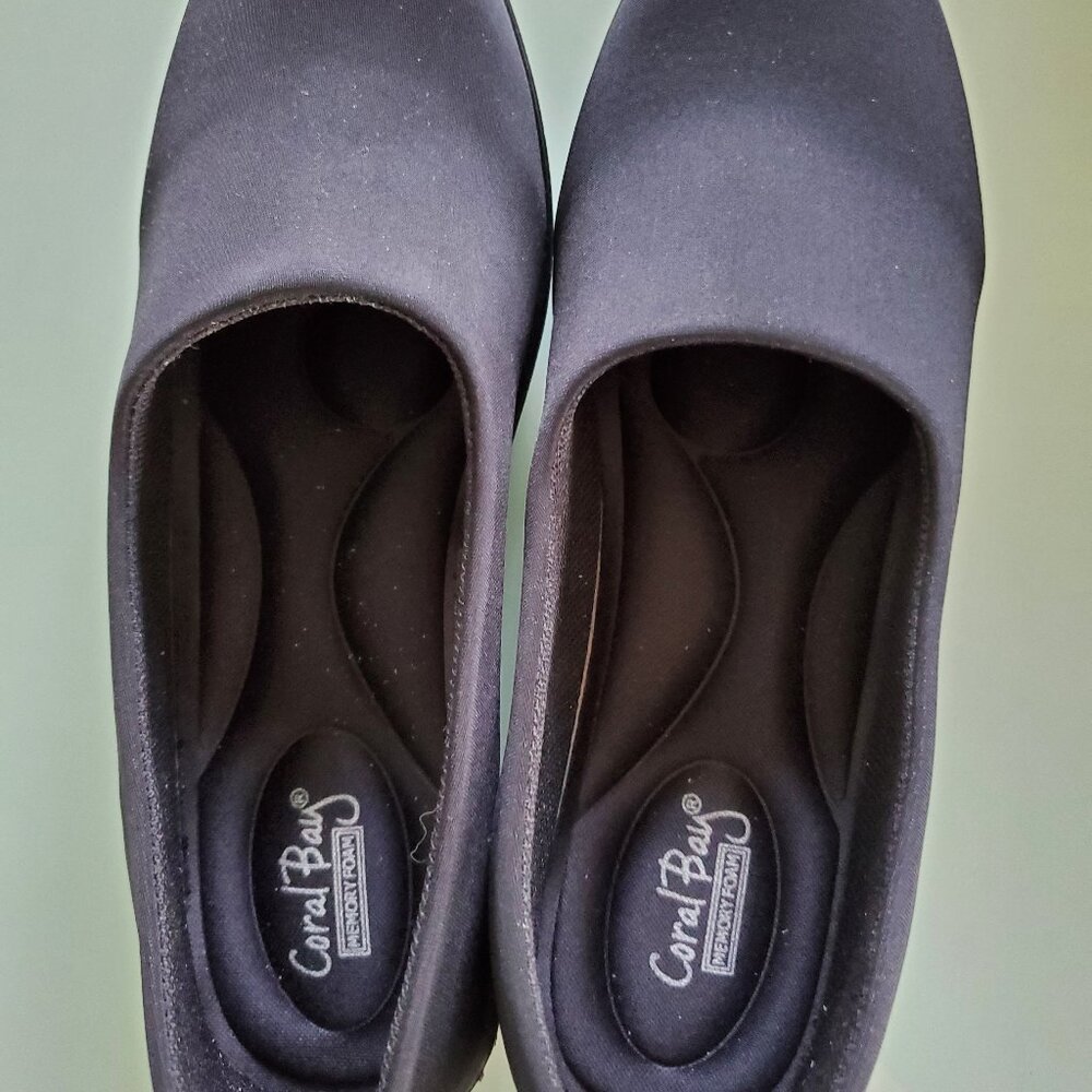 Shoes - Picture 3 of 5